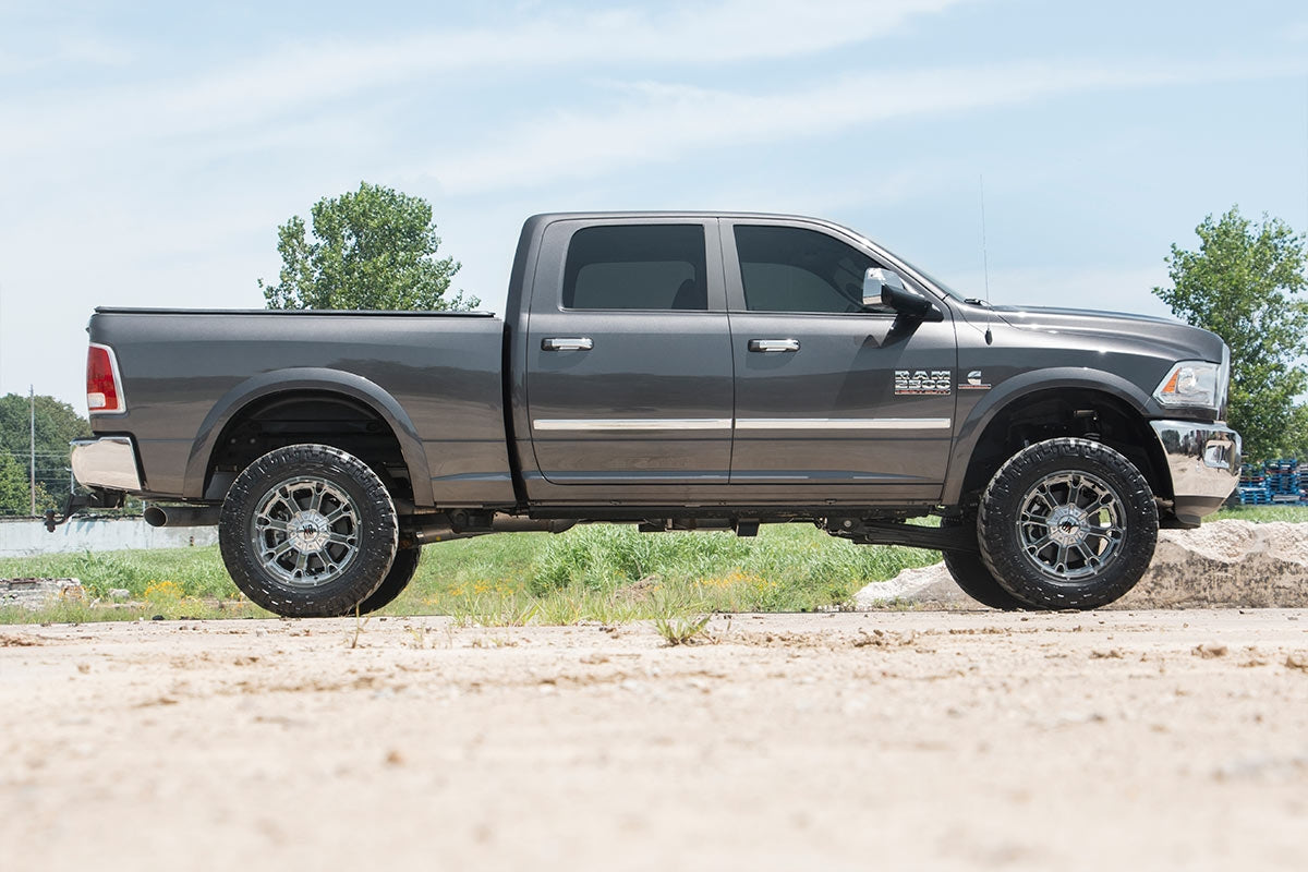 Rough Country - 2.5 Inch Lift Kit - Ram 2500 4WD (14-23)